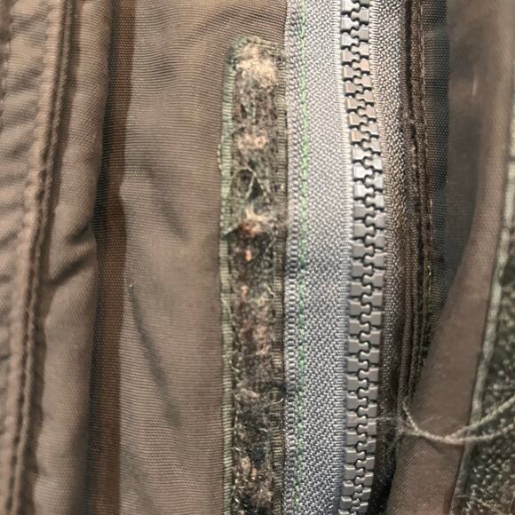 The North Face Men’s Large McMurdo Parka Gray Insulated Down Hooded Winter Coat - Picture 8 of 10